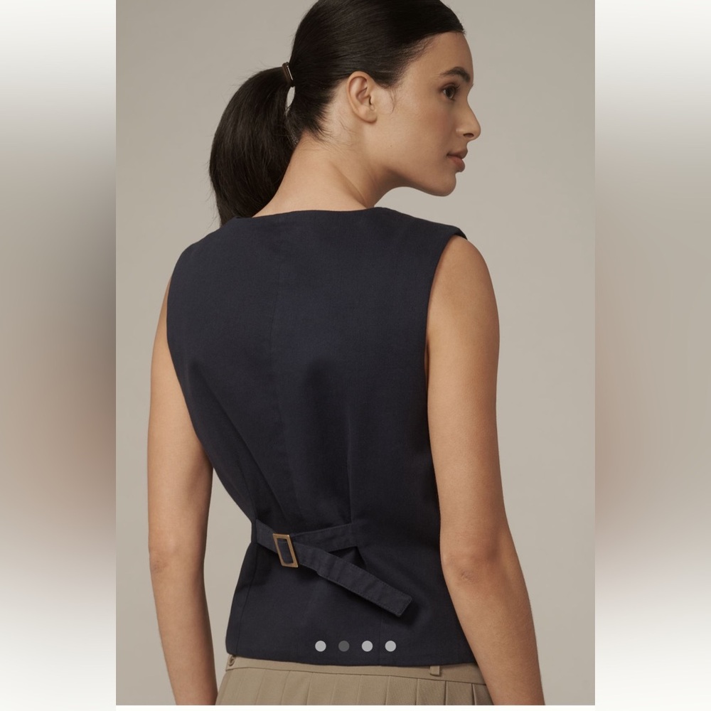By Anthropologie Shrunken Cotton
Vest size L navy - Picture 5 of 9